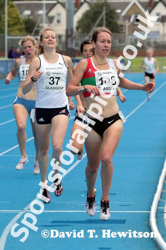 Steph Twell wins the 1500 metres beating Amy Campbell at the Scottish Championships, Scotstoun  Stadium, Glasgow.